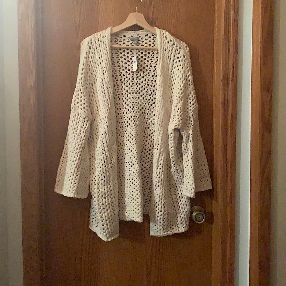 NWT aerie crochet sweater wide sleeves